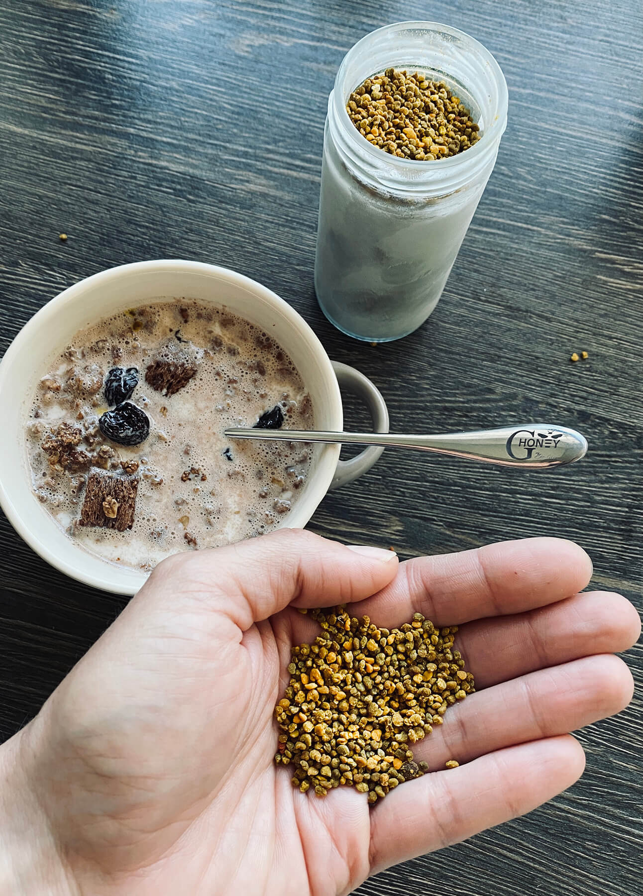 пресен цветен прашец за закуска