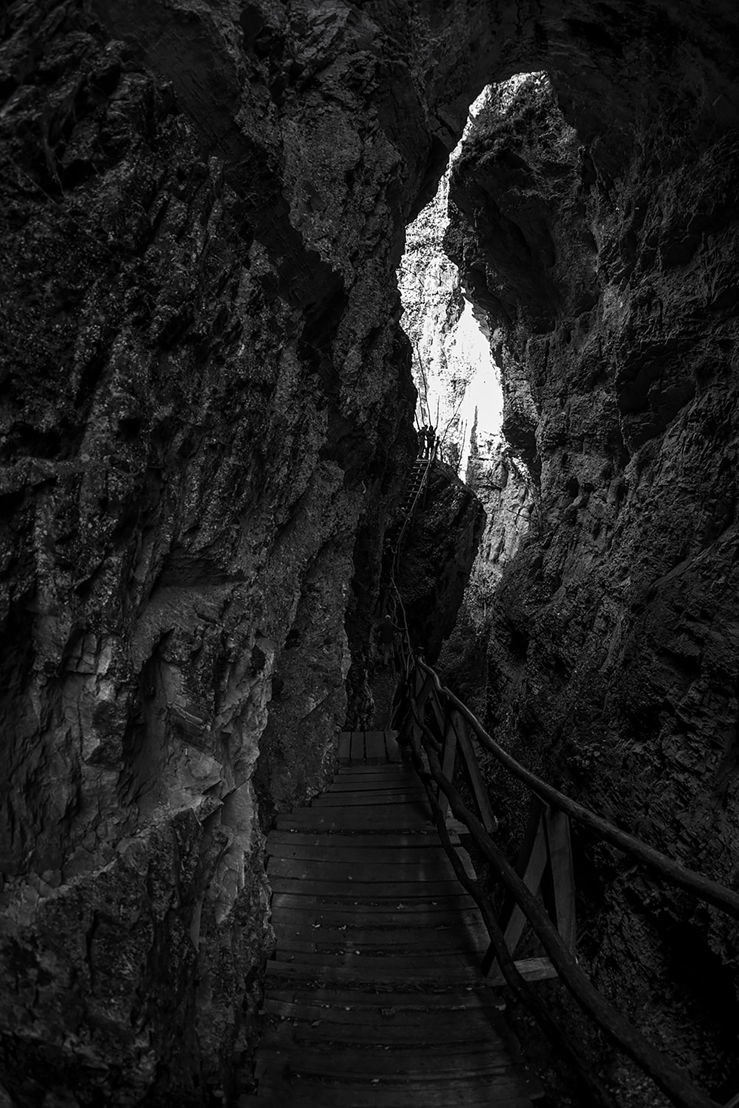 Дяволски мост, Родопи, Борино